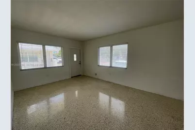 940 SW 4th Ave #1, Miami, FL 33130 - Photo 5