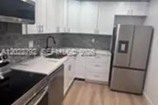 6301 N University Dr, Tamarac, FL 33321 - Photo 5