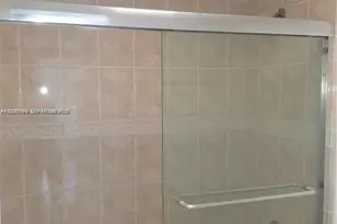 100 Bayview Dr, Sunny Isles Beach, FL 33160 - Photo 11