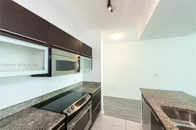951 Brickell Ave #2100, Miami, FL 33131 - Photo 5