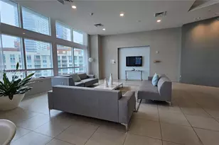 1900 N Bayshore Dr, Miami, FL 33132 - Photo 19