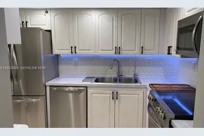 4000 Towerside Ter #1803, Miami, FL 33138 - Photo 15