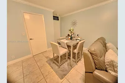212 Lake Pointe Dr #113, Oakland Park, FL 33309 - Photo 21