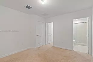 2474 SE 10th Ct, Homestead, FL 33035 - Photo 11
