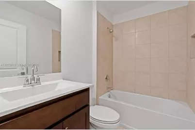 2474 SE 10th Ct, Homestead, FL 33035 - Photo 17