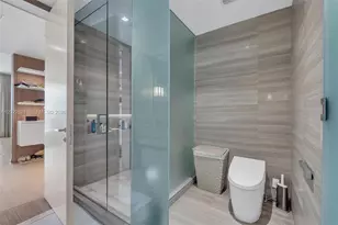 18975 Collins Ave, Sunny Isles Beach, FL 33160 - Photo 33