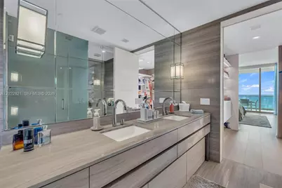 18975 Collins Ave #2802, Sunny Isles Beach, FL 33160 - Photo 31