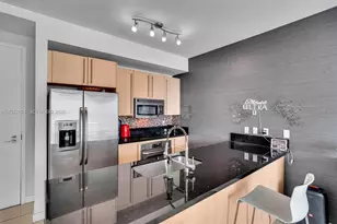 79 SW 12th St, Miami, FL 33130 - Photo 3