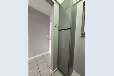 6820 W Flagler St, Miami, FL 33144 - Photo 17