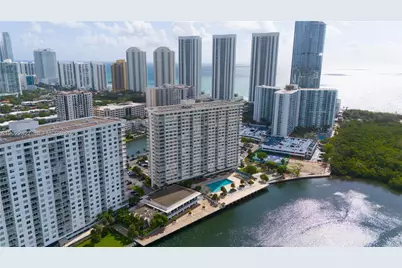300 Bayview Dr #1504, Sunny Isles Beach, FL 33160 - Photo 7