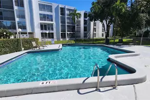 6923 Cypress Rd, Plantation, FL 33317 - Photo 27