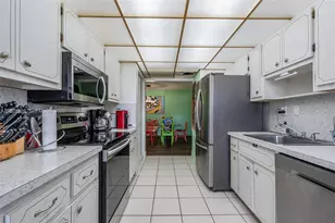 6923 Cypress Rd, Plantation, FL 33317 - Photo 7