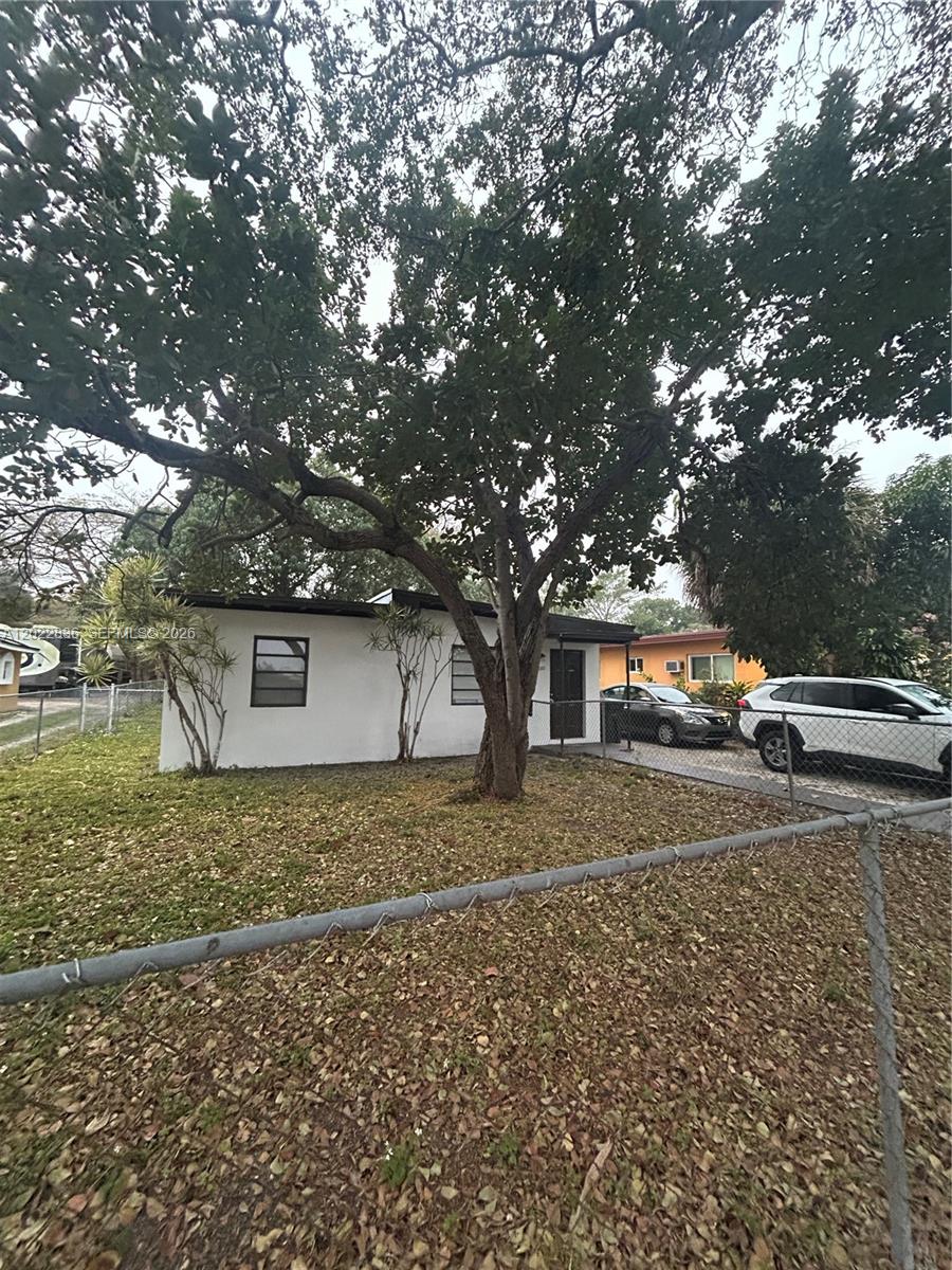 1080 NW 121st St - 1080 NW 121st St, North Miami, FL 33168 Luxury Property | Jose Angel Pina