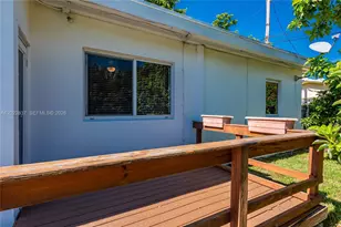 66 NW 87th St, El Portal, FL 33150 - Photo 11