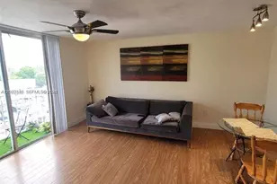 1740 NW N River Dr, Miami, FL 33125 - Photo 5
