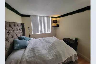 1740 NW N River Dr #512, Miami, FL 33125 - Photo 17