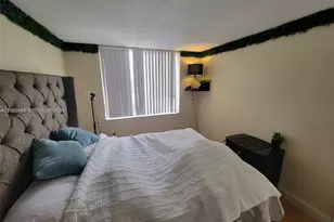 1740 NW N River Dr, Miami, FL 33125 - Photo 17