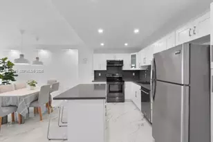 19390 Collins Ave, Sunny Isles Beach, FL 33160 - Photo 7
