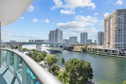19390 Collins Ave #817, Sunny Isles Beach, FL 33160 - Photo 33