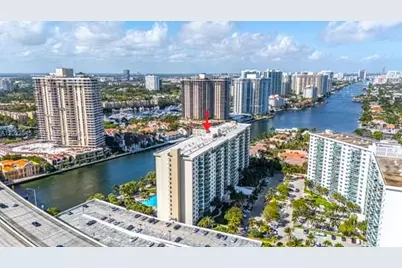 19390 Collins Ave #817, Sunny Isles Beach, FL 33160 - Photo 37