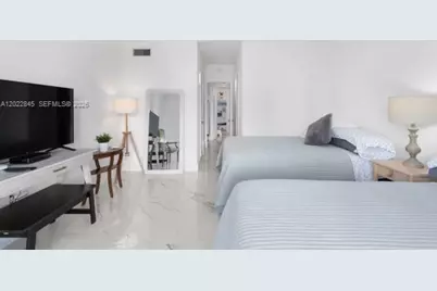 19390 Collins Ave #817, Sunny Isles Beach, FL 33160 - Photo 17