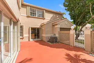 11009 Mainsail Dr, Cooper City, FL 33026 - Photo 3