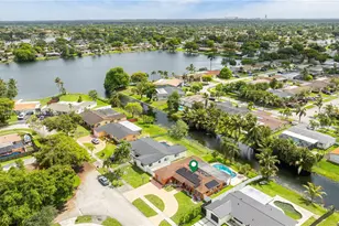 321 NW 96th Ave, Pembroke Pines, FL 33024 - Photo 33