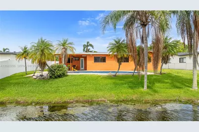 321 NW 96th Ave, Pembroke Pines, FL 33024 - Photo 5