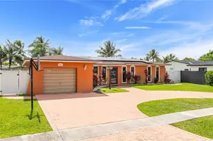 321 NW 96th Ave, Pembroke Pines, FL 33024 - Photo 43