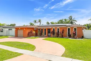 321 NW 96th Ave, Pembroke Pines, FL 33024 - Photo 41
