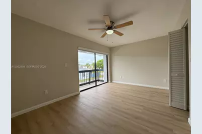 10904 NW 7th St #203, Miami, FL 33172 - Photo 9