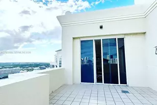 19501 W Country Club Dr, Aventura, FL 33180 - Photo 3