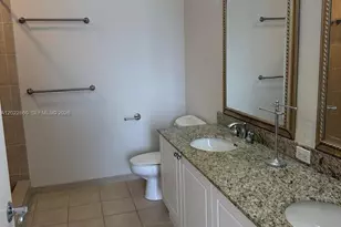 19501 W Country Club Dr, Aventura, FL 33180 - Photo 29
