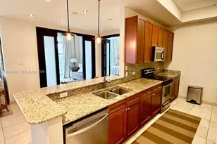 19501 W Country Club Dr, Aventura, FL 33180 - Photo 13