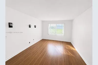 1200 SW 125th Ave #208L, Pembroke Pines, FL 33027 - Photo 3