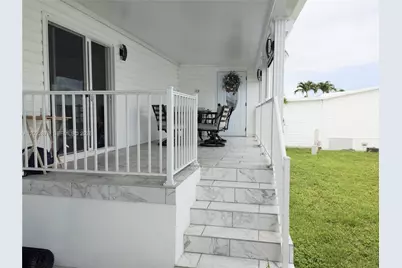 110 Marine Lake Dr, Hallandale Beach, FL 33009 - Photo 17