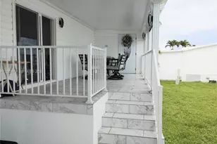 110 Marine Lake Dr, Hallandale Beach, FL 33009 - Photo 17