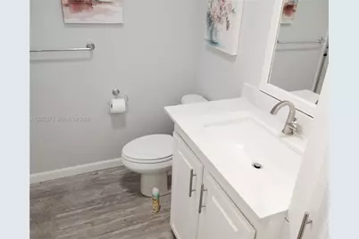 110 Marine Lake Dr, Hallandale Beach, FL 33009 - Photo 21