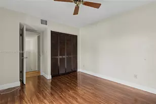 1530 W Harmony Lake Cir, Davie, FL 33324 - Photo 29