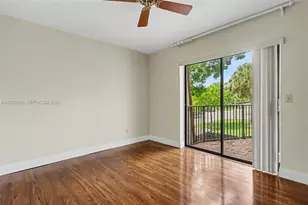 1530 W Harmony Lake Cir, Davie, FL 33324 - Photo 31