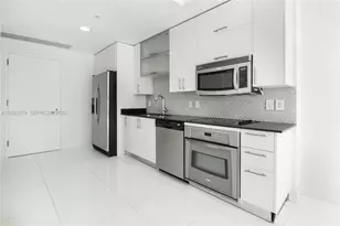 60 SW 13th St, Miami, FL 33130 - Photo 7