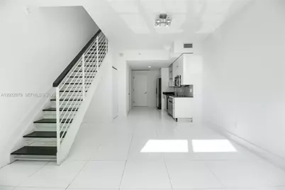 60 SW 13th St #2208, Miami, FL 33130 - Photo 5