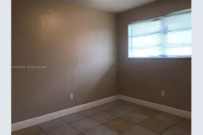 13315 Alexandria Dr #3, Opa-Locka, FL 33054 - Photo 5