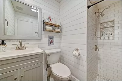 945 Sunset Rd #1, West Palm Beach, FL 33401 - Photo 15