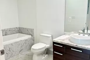 244 Biscayne Blvd, Miami, FL 33132 - Photo 13
