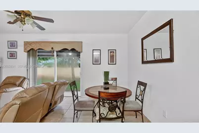 8926 SW 19th St, Miramar, FL 33025 - Photo 19
