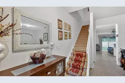 8926 SW 19th St, Miramar, FL 33025 - Photo 9
