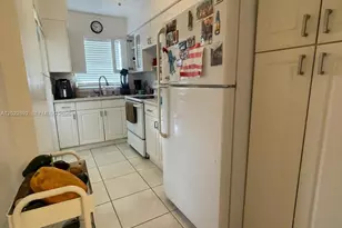 201 NE 14th Ave, Hallandale Beach, FL 33009 - Photo 1