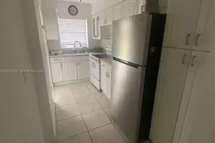201 NE 14th Ave, Hallandale Beach, FL 33009 - Photo 3