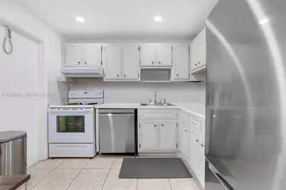 950 Hillcrest Dr #212, Hollywood, FL 33021 - Photo 19